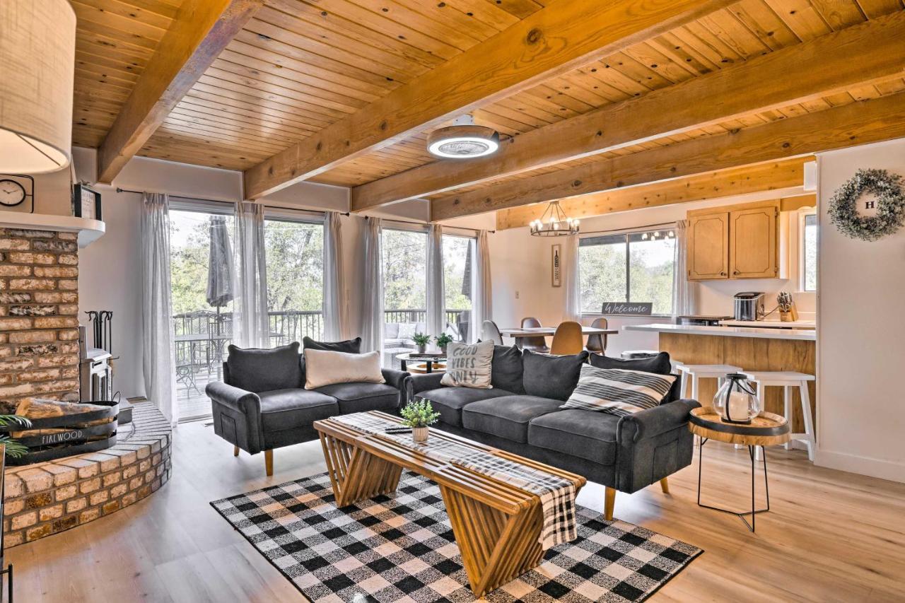 Pine Mountain Lake Vacation Rental With Deck Groveland Luaran gambar