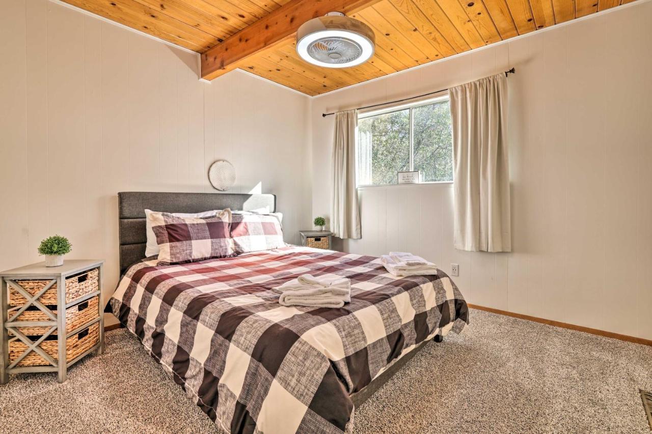 Pine Mountain Lake Vacation Rental With Deck Groveland Luaran gambar