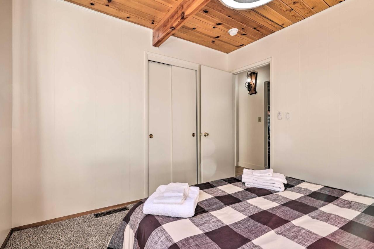 Pine Mountain Lake Vacation Rental With Deck Groveland Luaran gambar
